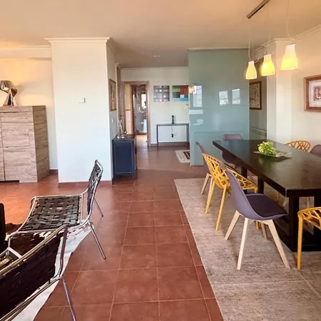 Holibai, Arco Da Vella, De Diseño Con Espectaculares Vistas Al Atlántico En Apartamento Baiona